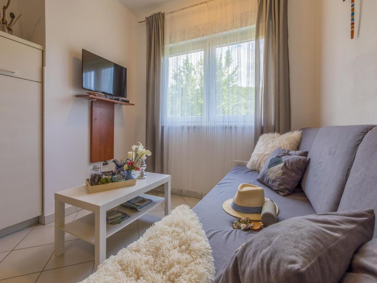 Apartments Rabbit Crikvenica Exterior foto
